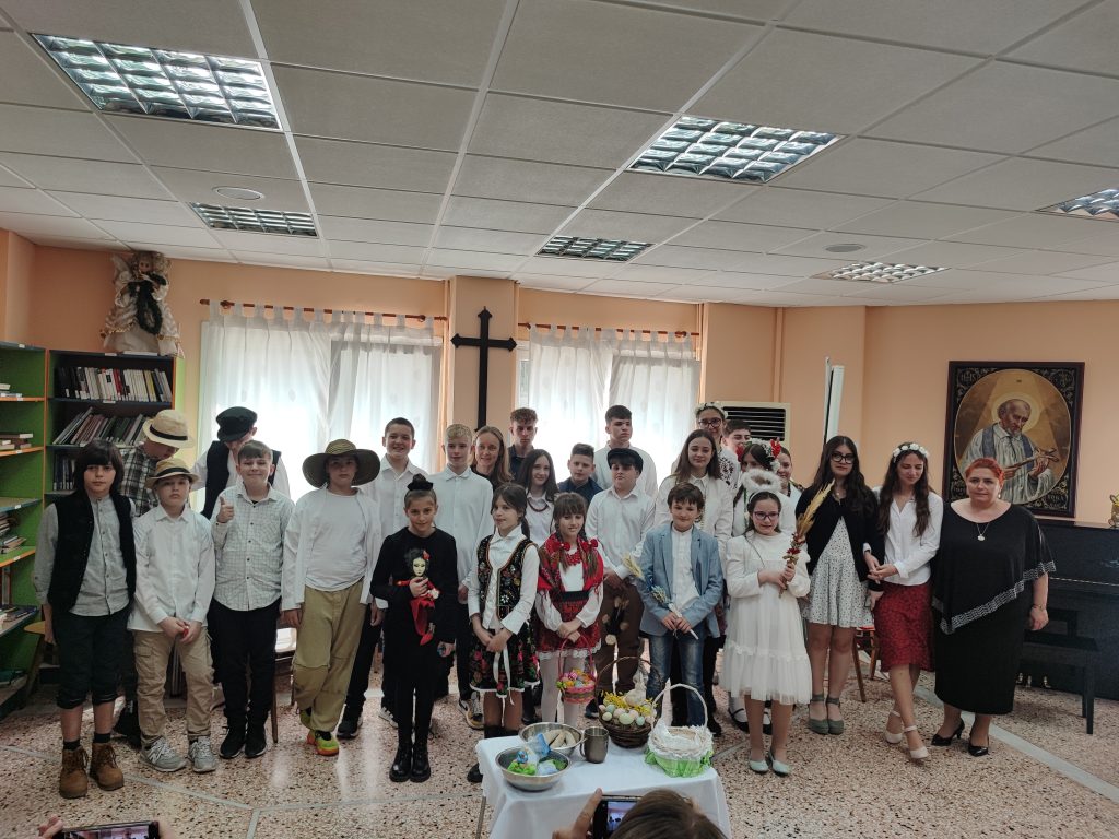 WIELKANOCNA AKADEMIA